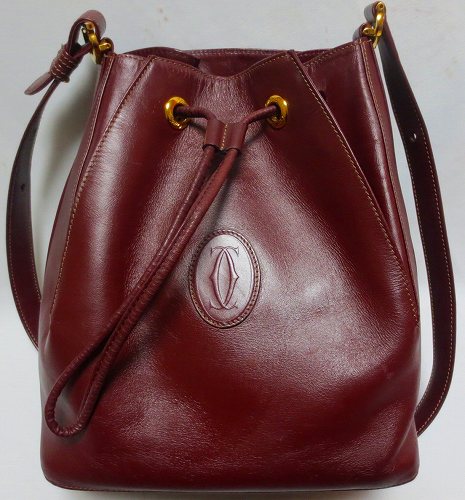 Cartierボルドー巾着ショルダー