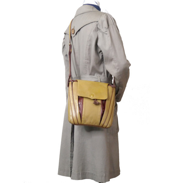 Cartier バイカラー斜めがけポシェット(ボルドー×マスタード)