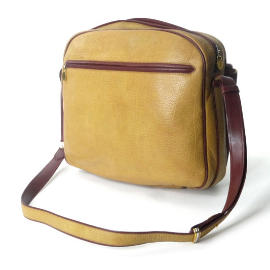 Cartier マストライン バイカラー大型ショルダー(マスタード)