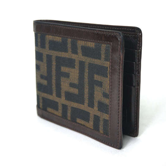 Fendi ズッカ柄2つ折れ財布(茶)