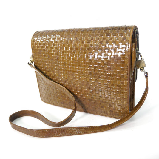 OLD Fendi トリプルフラップ 編み込みレザーショルダー(茶)