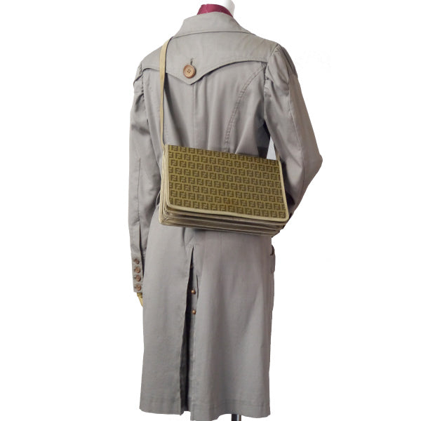 FENDI ズッキーノ柄 アコーディオンショルダー(茶)