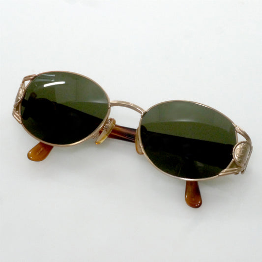 FENDI ロゴサングラス(べっ甲・ゴールド)