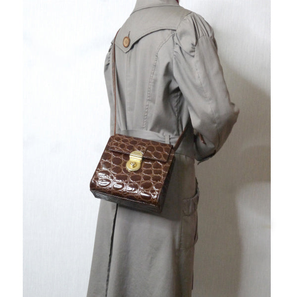 GIANFRANCO FERRE クロコ型押しミニポシェット(濃茶)