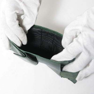 Ferragamo Vara コンパクト財布(緑)