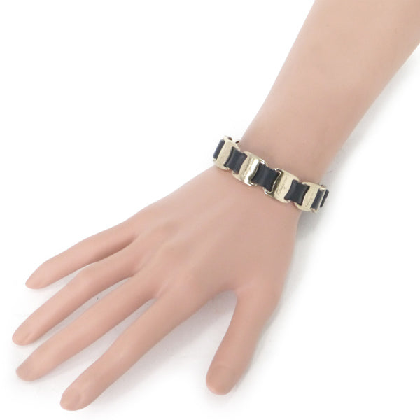 Salvatore Ferragamo Varaシルバー×レザー ブレスレット(黒)