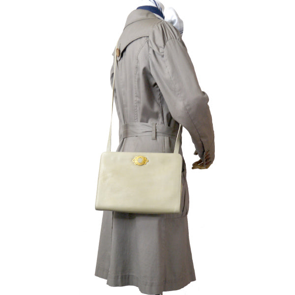 Salvatore Ferragamo ゴールド金具2WAYレザーバッグ(ベージュ)