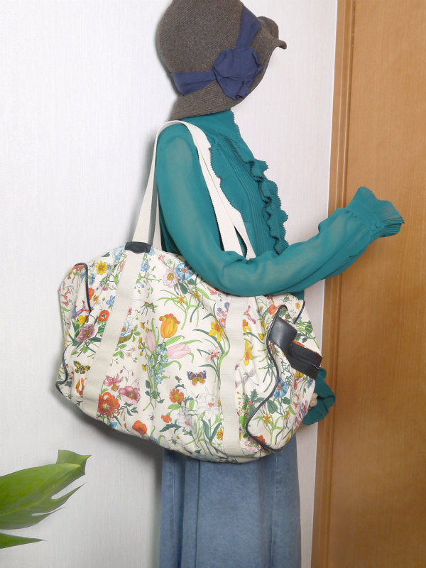 OLD Gucci フローラ大型ボストンバッグ(白)