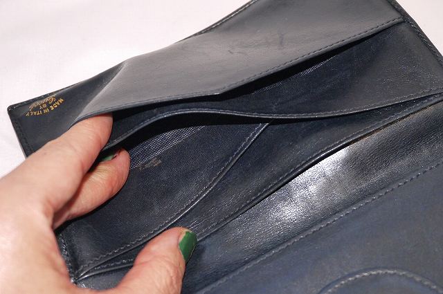 OLD Gucci レア!丸フォルム皮財布(黒)