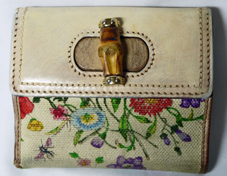 OLD Gucci フラワー財布(白)