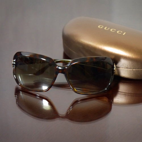 Gucci べっ甲フレームサングラス(茶)