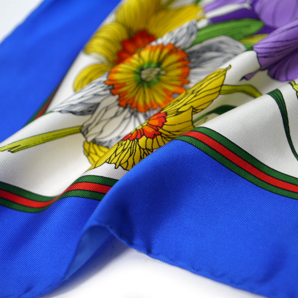 OLD Gucci フローラ 大判シルクスカーフ(青)