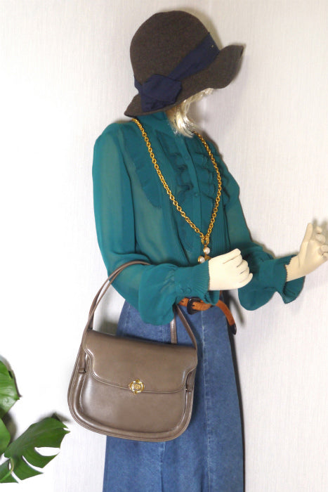 OLD Gucci <訳アリ>総皮3層式ハンドバッグ(モカ)