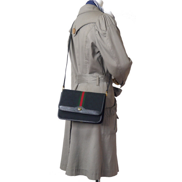 OLD Gucci シェリーGG柄キャンバスショルダー(黒)