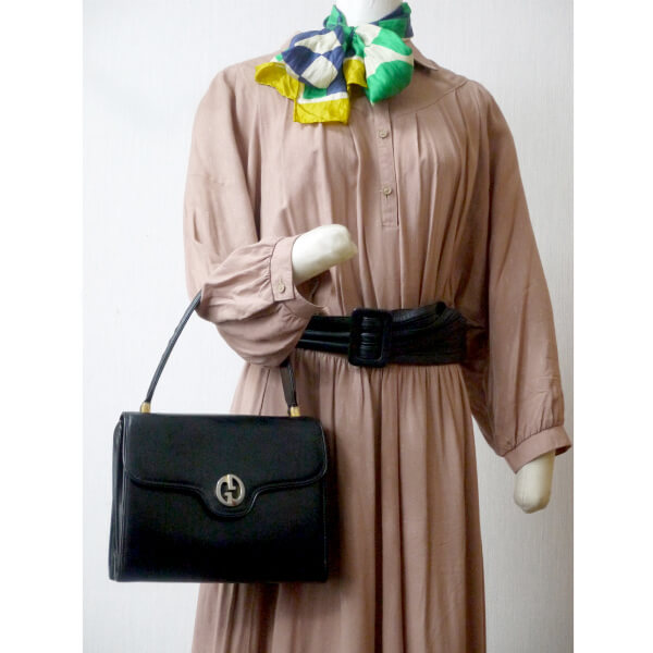 OLD Gucci 1973総革ハンドバッグ(黒)