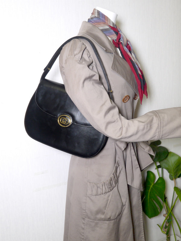 OLD Gucci 総革GGプレート2WAYショルダー(黒)