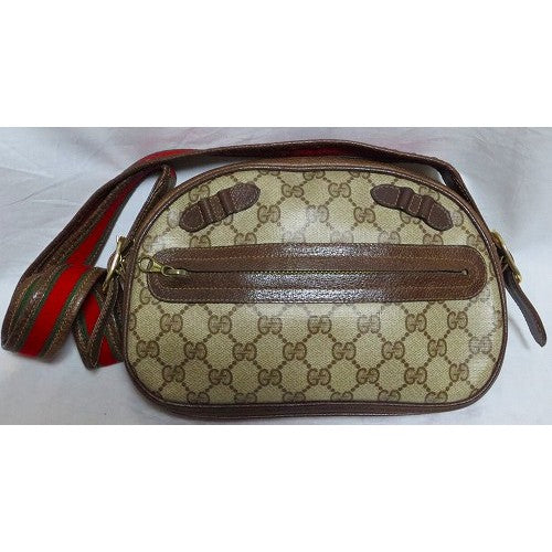 OLD Gucci 愉快なパンダ顔ショルダー