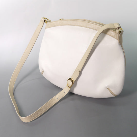 OLD Gucci 総革ベルトデザイン丸型ポシェット(白)