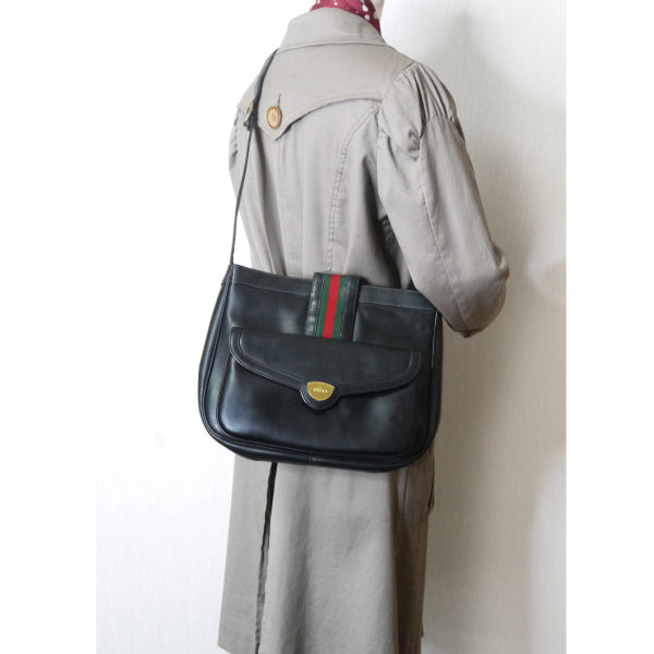 OLD Gucci レア!ポーチ付きバケツ型シェリーショルダー(黒)