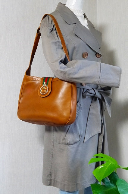 OLD Gucci キャメル激レア ショルダーバッグ