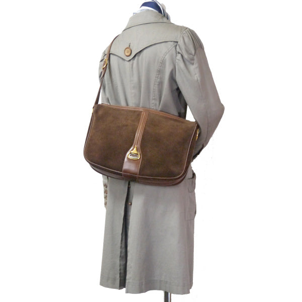 OLD Gucci 筆記体ビットロゴ スエード大型ショルダー(茶)