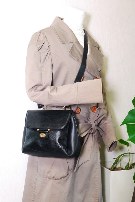 OLD Gucci 型押しポシェット(黒)