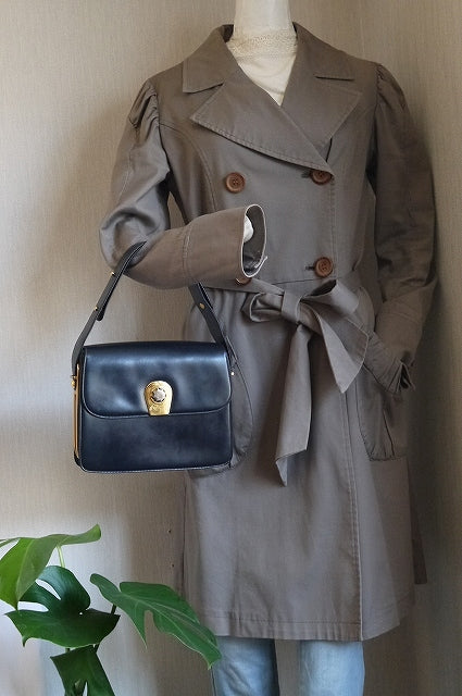 OLD Gucci 総革ダイヤル留め具ショルダー(濃紺)