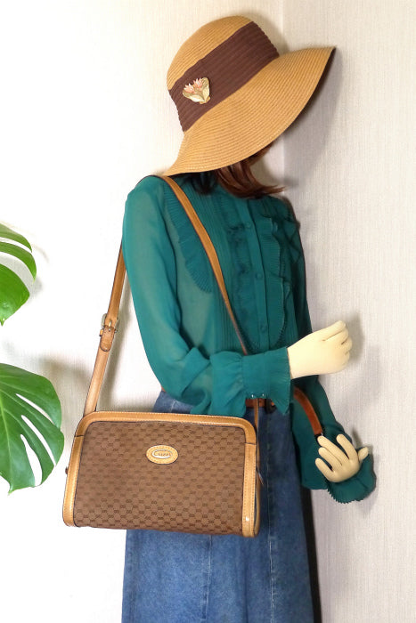 OLD Gucci 70s マイクロGGキャメルショルダー