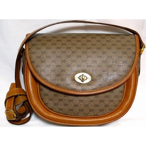 OLD GucciマイクロGGポシェット(キャメル)