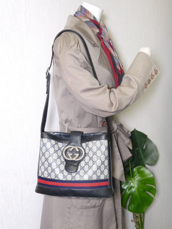 OLD Gucci G金具バケツ型ショルダー(青)