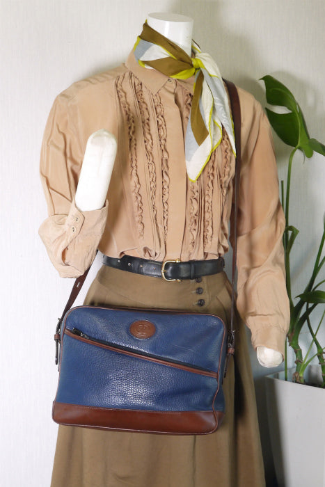 OLD Gucci 総皮コンビカラーショルダー(紺)