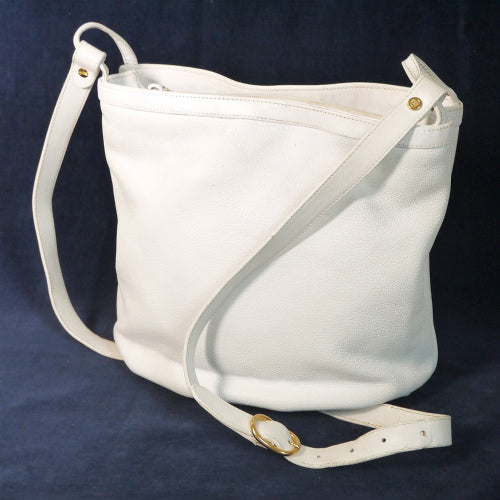 OLD Gucci 総革バケツショルダー(白)