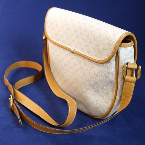 OLD Gucci <訳アリ>オフホワイトポシェット