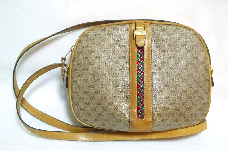 OLD Gucci マイクロGG斜めがけ編み込みラインポシェット