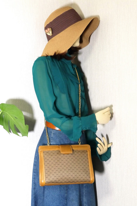 OLD Gucci マイクロGGクラッチ&チェーンショルダー