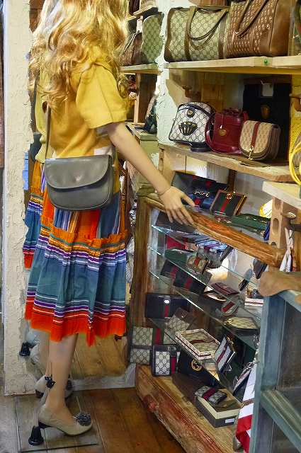 OLD Gucci 70sレアなグレーショルダー