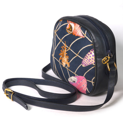 OLDGucci シェル柄ネイビーショルダー