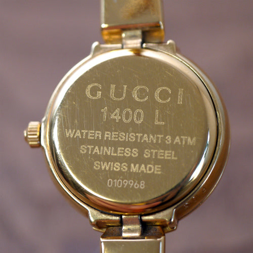 OLD Gucci バングルウォッチ(イエローゴールド)
