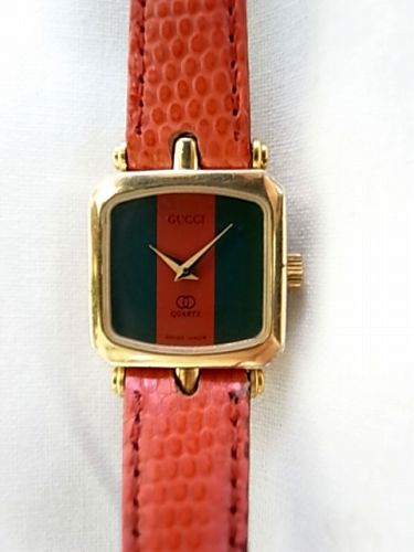 OLD Gucci リザード腕時計(四角)