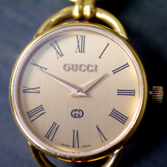 OLD Gucci ギリシャ数字 クロコ腕時計(赤)