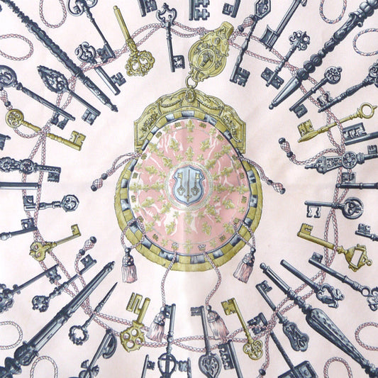 HERMES ミニカレスカーフ LES CLES(ピンク/鍵柄 )