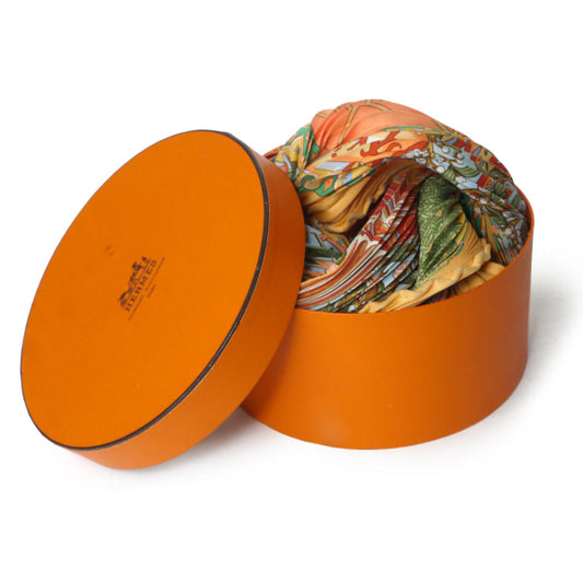 HERMES プリーツスカーフ90"AXIS MUNDI"(橙系/世界の中心軸)