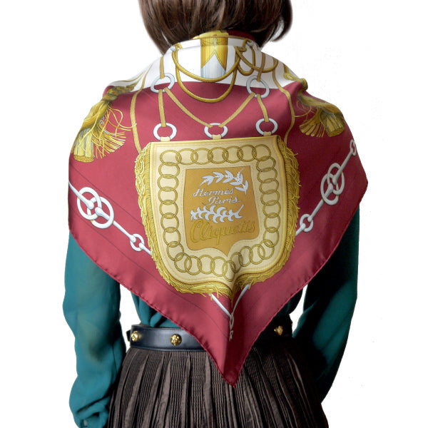HERMES 大判カレ90スカーフ Cliquetis(赤系/カチカチ・剣)