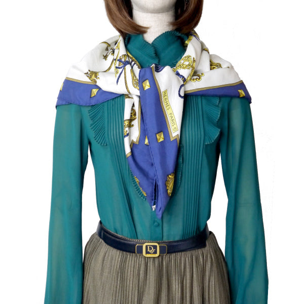 HERMES 大判カレ90スカーフ LES CLES(青系/鍵柄)