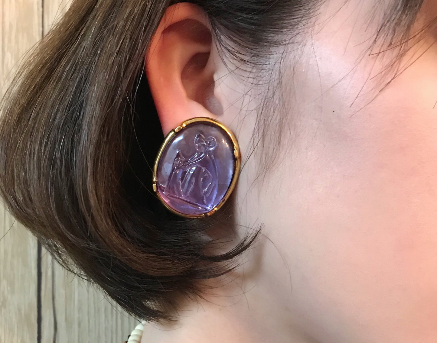 LANVIN ロゴモチーフ大ぶりイヤリング(クリアパープル)