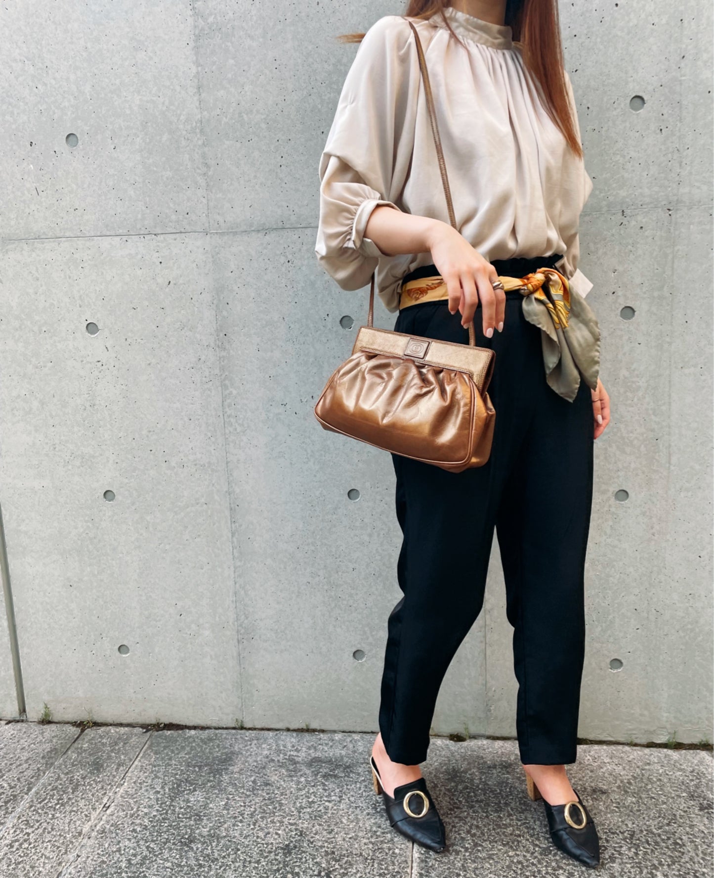 OLD Gucci レア!ドレープ仕様レザーパーティバッグ(ゴールド)