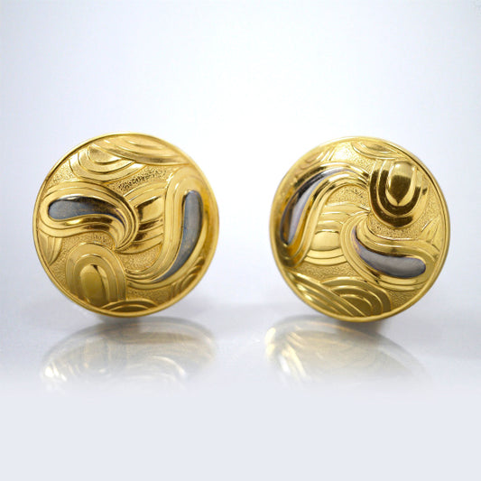 LANVIN 大ぶりイヤリング(ゴールド×シルバー)