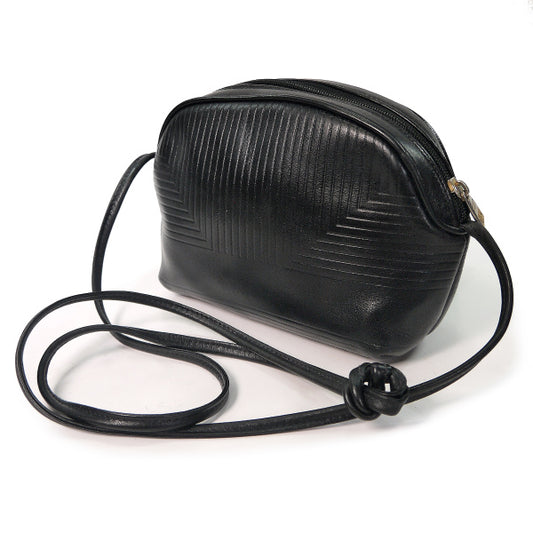 Lanvin 総革ライン柄ミニポシェット(黒)