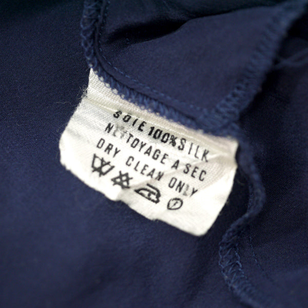 LANVIN シルク100%ロゴ柄ブラウス(紺)