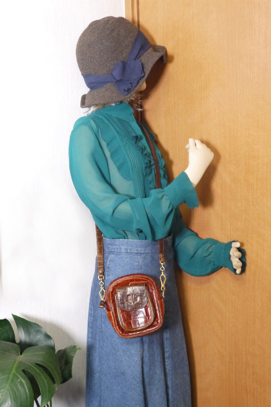 ENRIQUE LOEWE KNAPPE クロコ型押し2WAYポーチポシェット(茶)